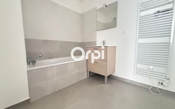 Appartement à vendre    3 pièces • 59,98 m2 Tourcoing