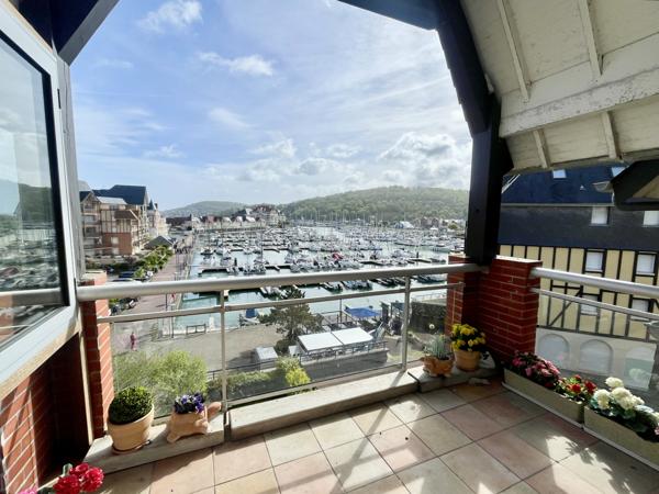 Port-Guillaume - Spacieux 4 Pièces face au port