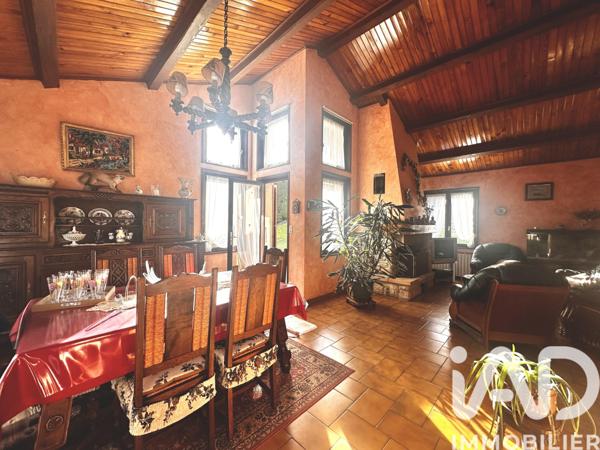 Maison à vendre 5 pièces 124 m² Saint-Priest-en-Jarez