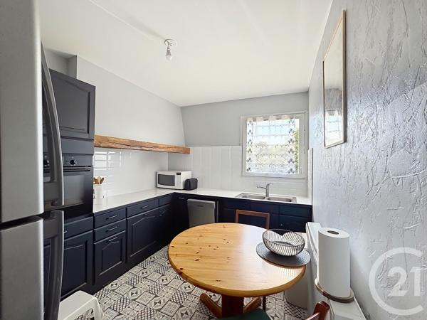 Appartement F3 à vendre  4 pièces - 67,11 m 2   ANGOULEME  - 16