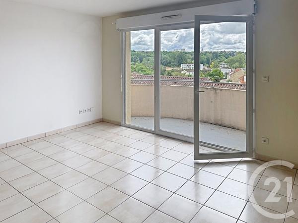 Appartement F3 à vendre  4 pièces - 67,11 m 2   ANGOULEME  - 16