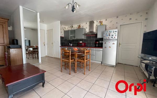 Appartement à vendre    2 pièces • 44,41 m2 Vénissieux