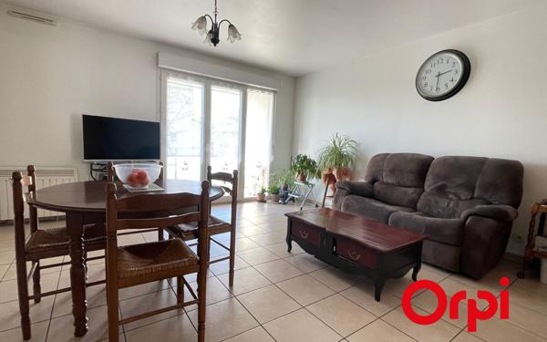 Appartement à vendre    2 pièces • 44,41 m2 Vénissieux