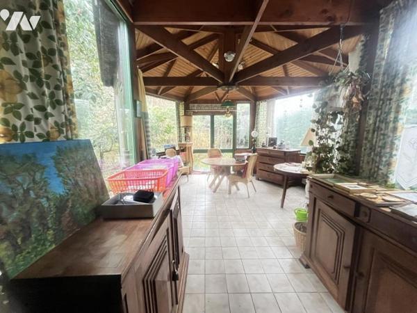 Maison d'habitation construite sur 3 niveaux - 3 chambres