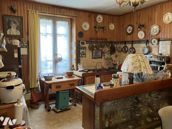 Maison d'habitation construite sur 3 niveaux - 3 chambres