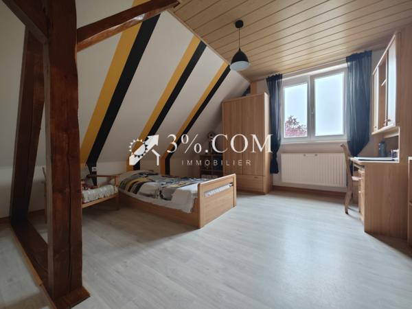Maison 8 pièce(s) 6 chambre(s) 185 m²