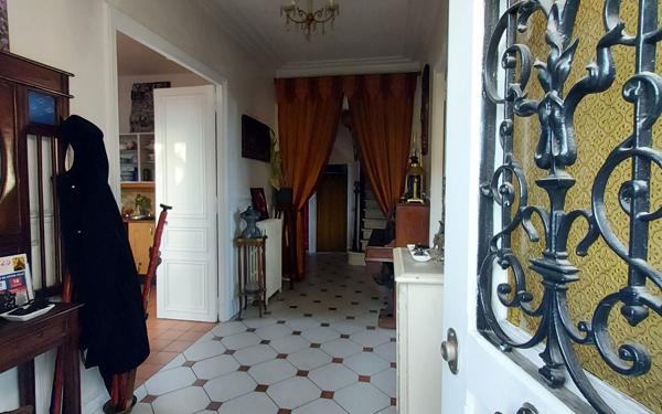 Maison à vendre    5 pièces • 200 m2 Neuilly-Plaisance