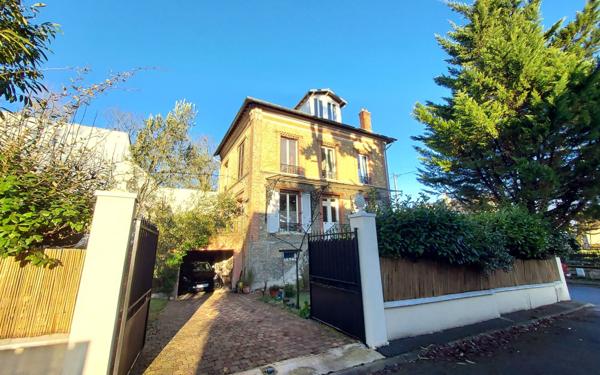 Maison à vendre    5 pièces • 200 m2 Neuilly-Plaisance
