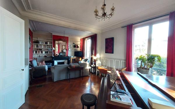 Maison à vendre    5 pièces • 200 m2 Neuilly-Plaisance