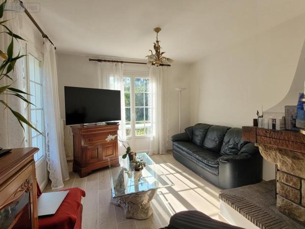 Maison à vendre à Caudan dans le Morbihan (56850), ref : 56079-1524