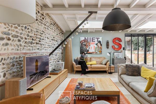 Maison de ville rénovée à Brugières