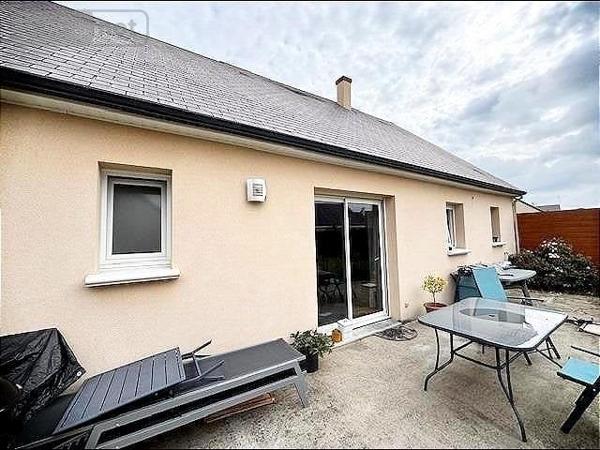 Maison à vendre à Bellevigne-les-Châteaux dans le Maine-et-Loire (49400), ref : 49105-155