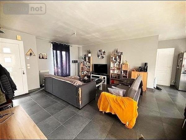 Maison à vendre à Bellevigne-les-Châteaux dans le Maine-et-Loire (49400), ref : 49105-155