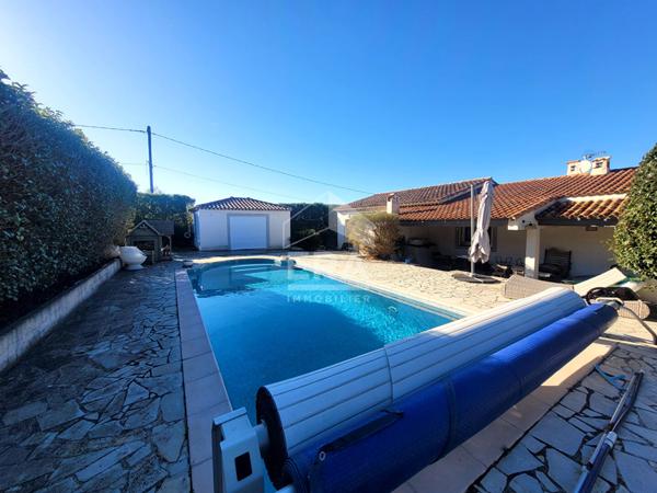 LES PENNES MIRABEAU -Quartier Darbousset- Maison T5 de 140 m2 avec piscine et extérieur