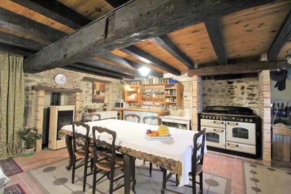 Maison à vendre à Rochechouart (87600) - Haute-Vienne