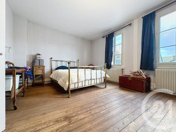 Immeuble à vendre  202 m2 PONT AUDEMER - 27
