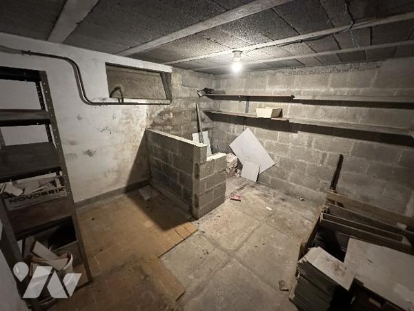 MAISON INDIVIDUELLE - TROIS CHAMBRE - GARAGE