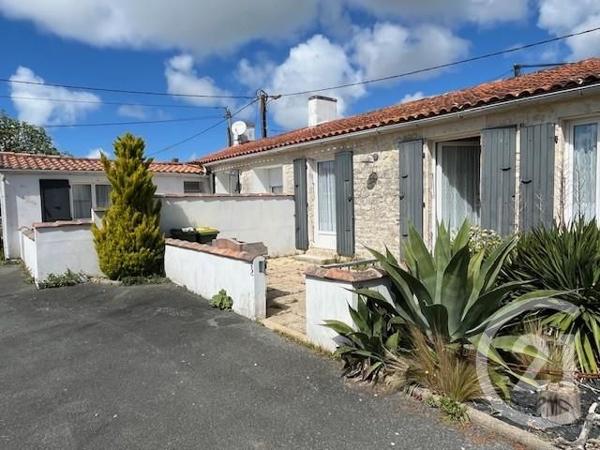 Maison à vendre  6 pièces - 95,83 m 2   ST PIERRE D OLERON  - 17