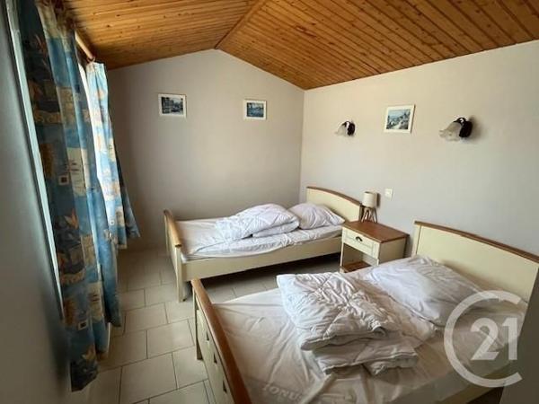 Maison à vendre  6 pièces - 95,83 m 2   ST PIERRE D OLERON  - 17