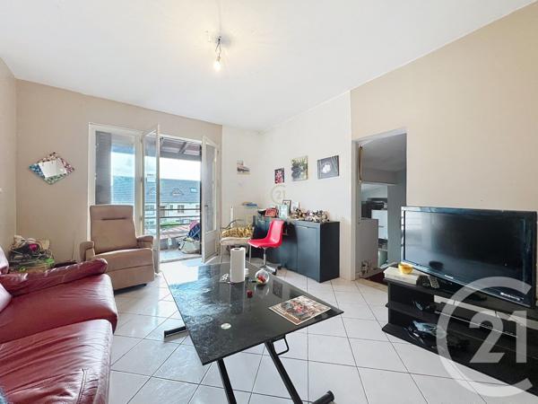 Appartement F3 à vendre  3 pièces - 58 m2 NOISY LE GRAND - 93