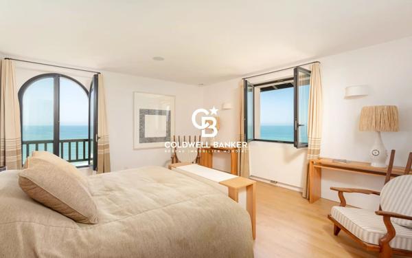 Villa 11 pièces à vendre Bidart - 64210 / Réf: SR1-272