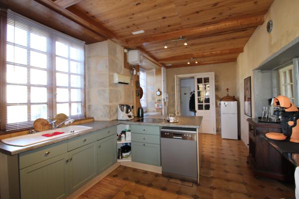 Chateau à vendre à Châteauponsac (87290) - Haute-Vienne