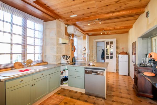 Chateau à vendre à Châteauponsac (87290) - Haute-Vienne