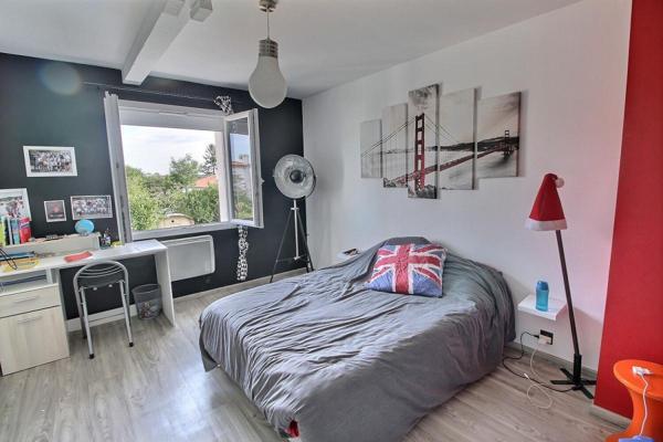 St Sulpice de ROYAN Maison  7 pièce(s) 170 m2