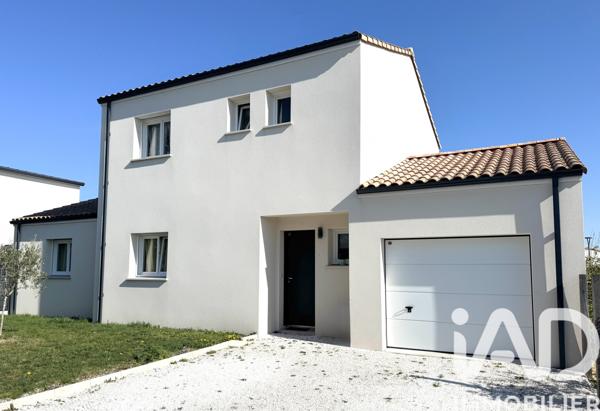 Maison à vendre 6 pièces 125 m² Saint-Julien-de-Concelles