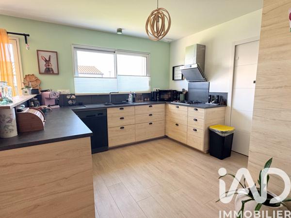 Maison à vendre 6 pièces 125 m² Saint-Julien-de-Concelles