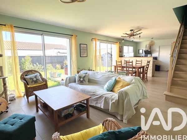 Maison à vendre 6 pièces 125 m² Saint-Julien-de-Concelles