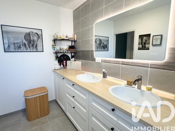 Maison à vendre 6 pièces 125 m² Saint-Julien-de-Concelles