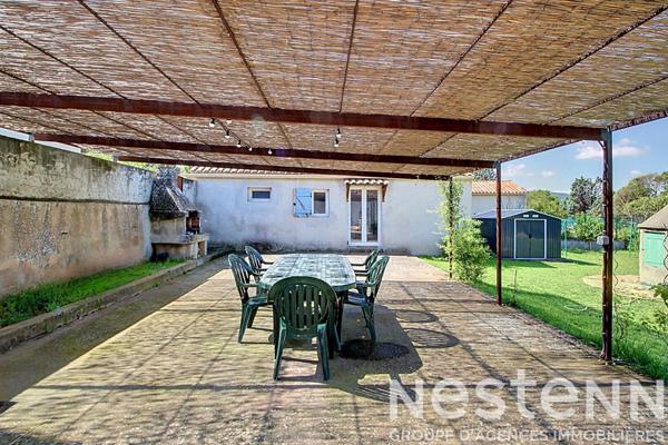 A VENDRE ! Maison à Salernes de 3 pièces 71 m2 + une dépendance de 23 m²