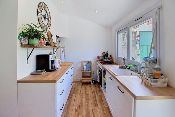 A VENDRE ! Maison à Salernes de 3 pièces 71 m2 + une dépendance de 23 m²