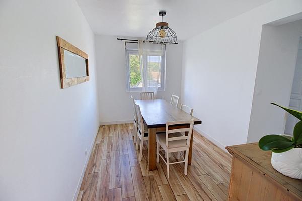 A VENDRE ! Maison à Salernes de 3 pièces 71 m2 + une dépendance de 23 m²