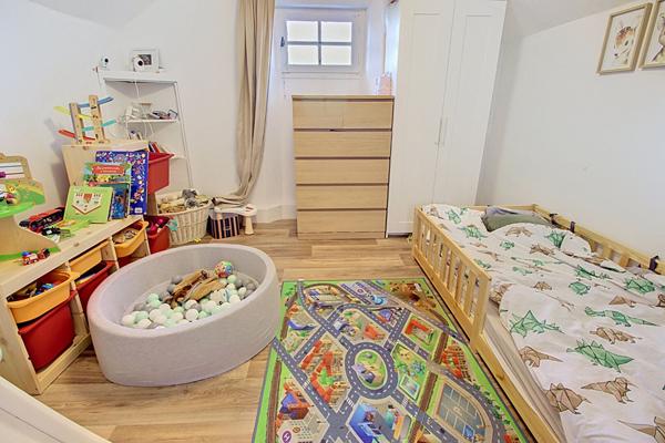 A VENDRE ! Maison à Salernes de 3 pièces 71 m2 + une dépendance de 23 m²