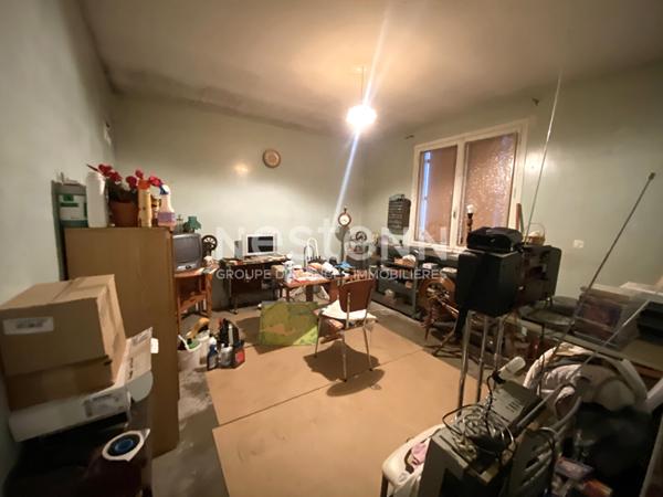 Maison à vendre Plumelec avec garage de 200 m², 5 chambres, environ 1200 m² de terrain.