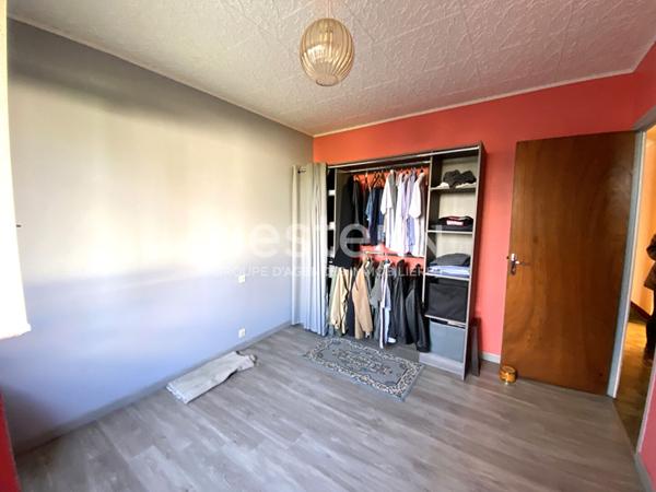 Maison à vendre Plumelec avec garage de 200 m², 5 chambres, environ 1200 m² de terrain.