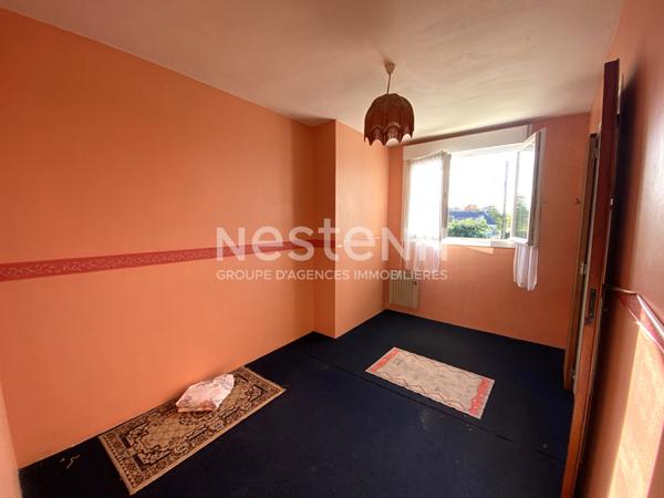 Maison à vendre Plumelec avec garage de 200 m², 5 chambres, environ 1200 m² de terrain.