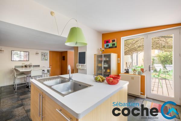 Lyon (69003) Exclusivité Lyon 3 Montchat, maison familiale face au parc Bazin