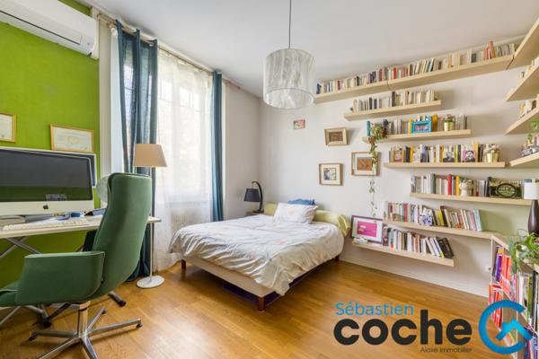 Lyon (69003) Exclusivité Lyon 3 Montchat, maison familiale face au parc Bazin