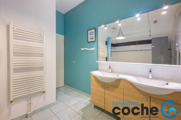 Lyon (69003) Exclusivité Lyon 3 Montchat, maison familiale face au parc Bazin