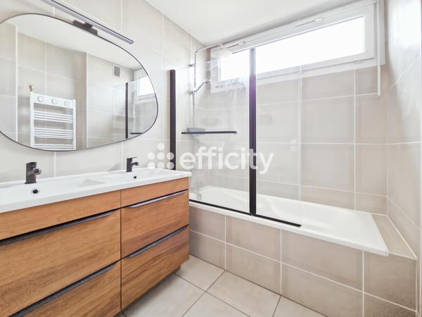 Maison 5 pièces - 100 m²