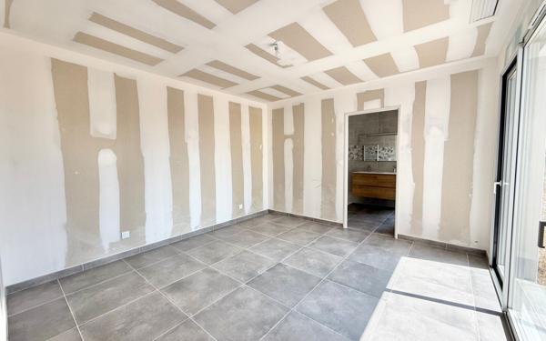 Maison à vendre    7 pièces •  Saint-Médard-en-Jalles