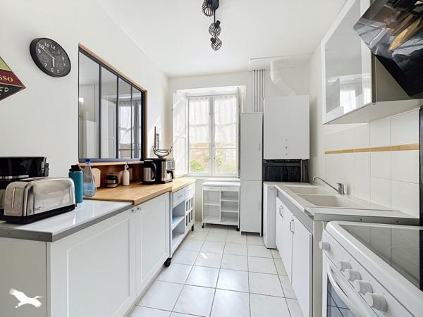 Appartement à vendre 150 500 € Fontenay-le-Comte 3 p 101 m² DPE D