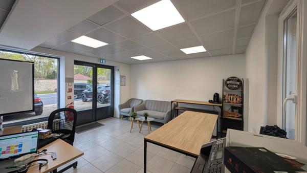 Local commercial Vaires Sur Marne 4 pièce(s) 78 m2