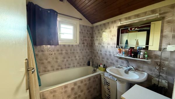 Royan (17200) 

ROYAN – MAISON DE PLAIN-PIED À 700 m DE LA PLAGE ET DU CENTRE-VILLE