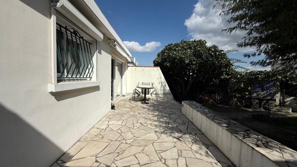 Royan (17200) 

ROYAN – MAISON DE PLAIN-PIED À 700 m DE LA PLAGE ET DU CENTRE-VILLE