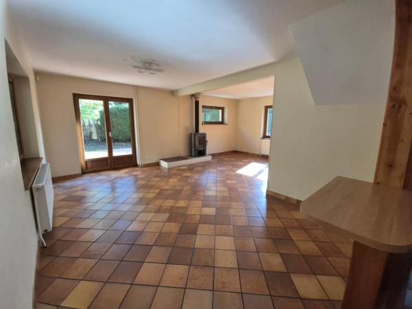 À découvrir : une maison pleine de charme en pleine nature !