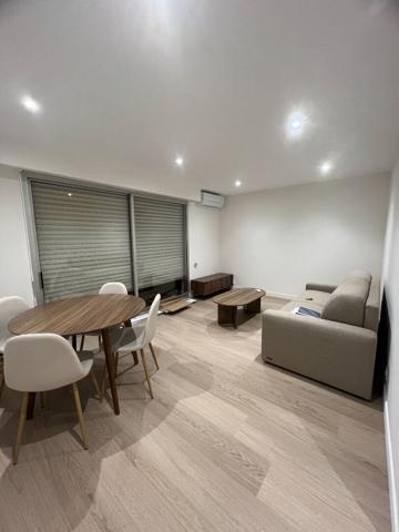 CROS DE CAGNES : Beau studio avec parking rénové - SEPT / JUIN